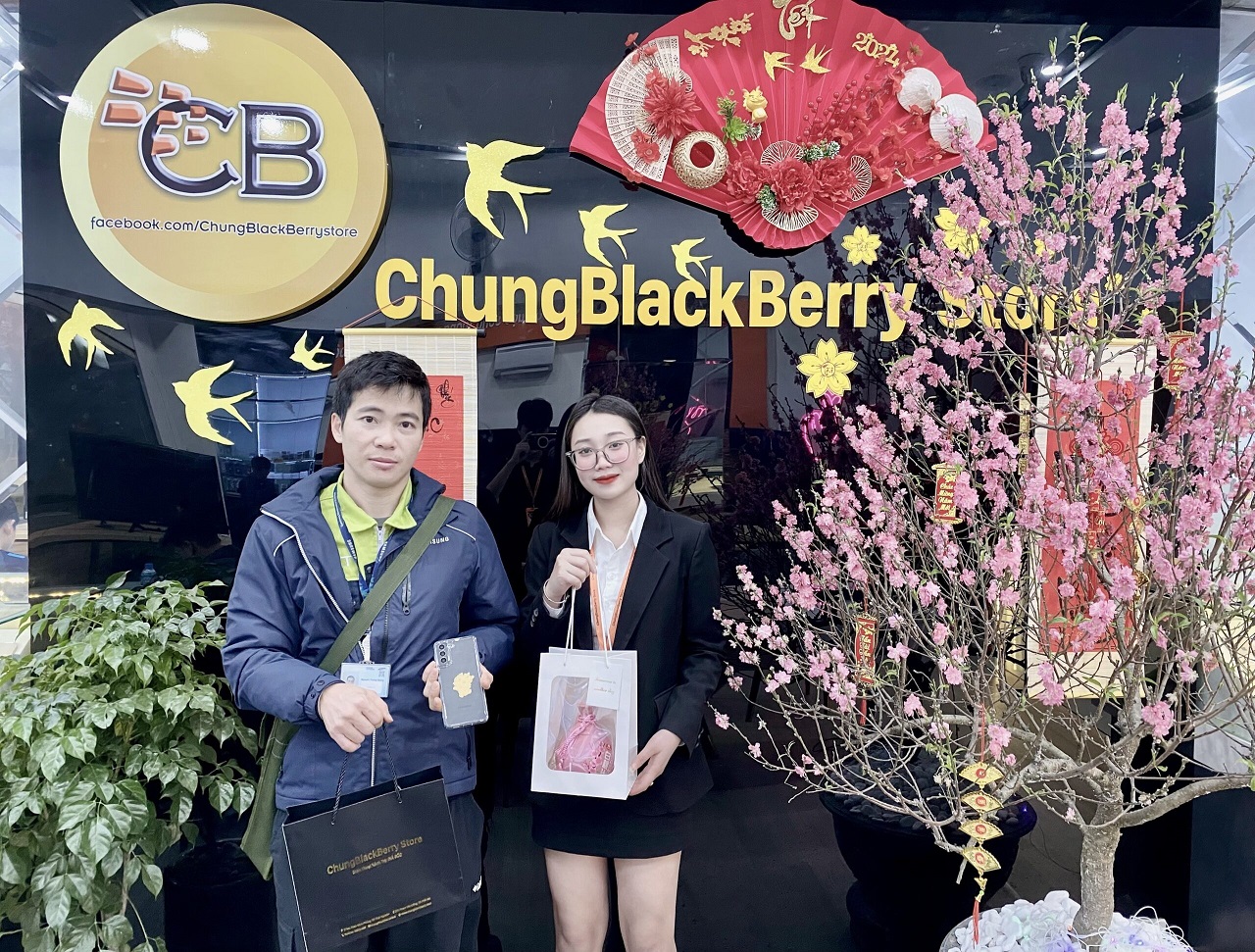 Chungblackberry Store - shop điện thoại Thái Nguyên uy tín nhất hiện nay