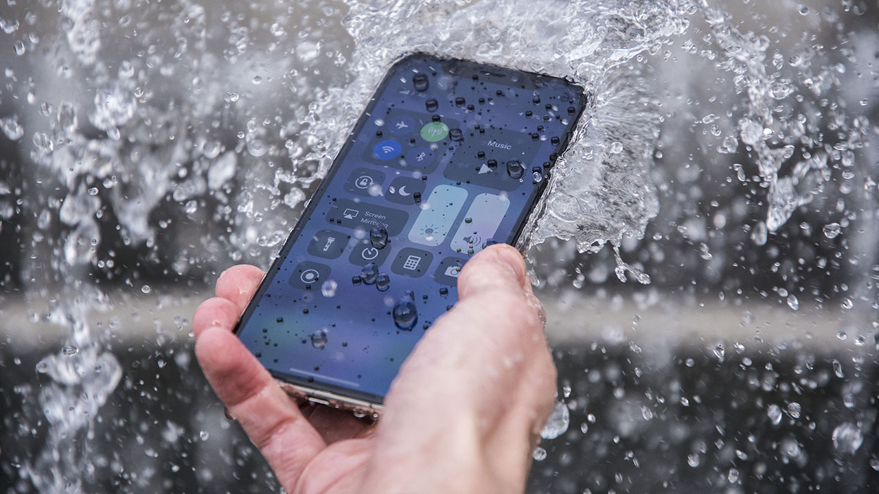 Khă năng chống nước cao của iPhone XS Max