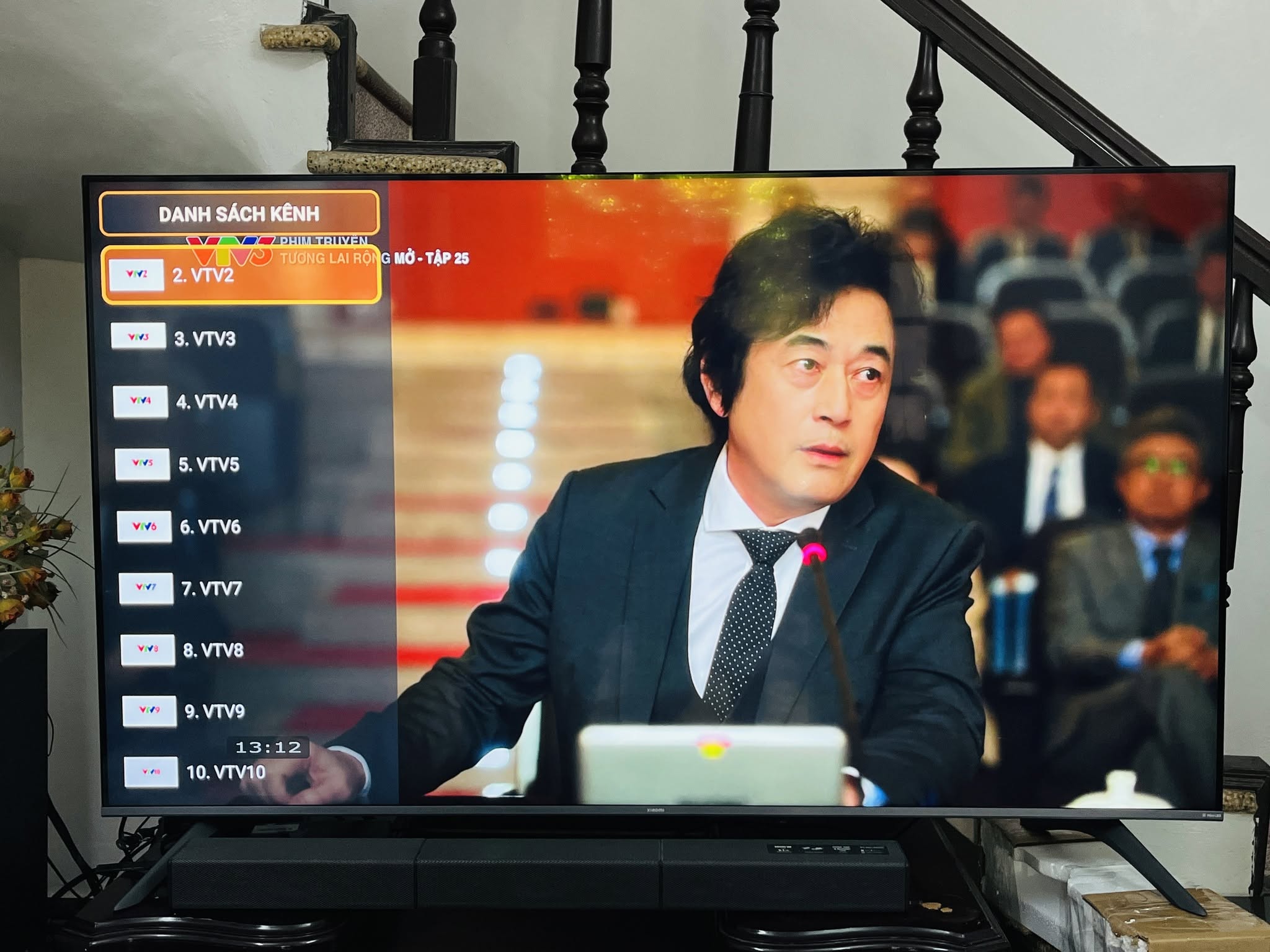 Tivi Xiaomi 65 inch chính hãng Thái Nguyên – Khi nào nên chọn màn hình lớn? 3 Tivi Xiaomi 65 inch chính hãng là lựa chọn đáng cân nhắc cho người dùng
